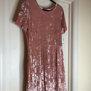 Lularoe elegant pink/rose velvet Amelia Dress 2xl